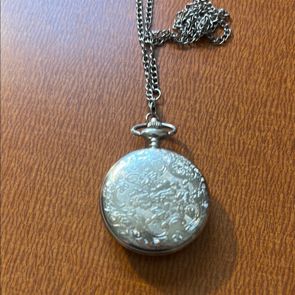 Captain America Red and Blue Star Pocket Watch Necklace - Picture 4 of 5